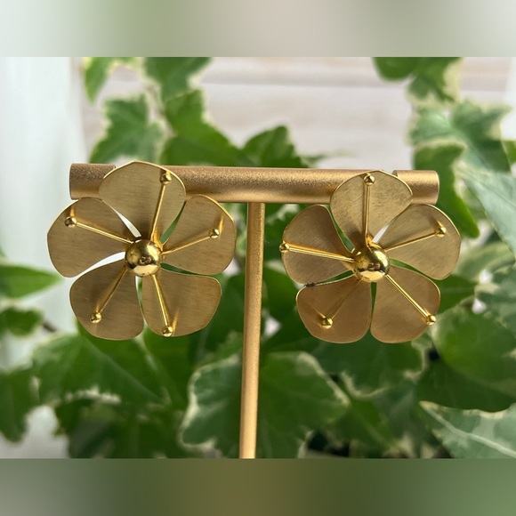 Large Gold Flower Stud Earrings - Elegant Floral Earrings - Floral Dangle Studs - Picture 2 of 5